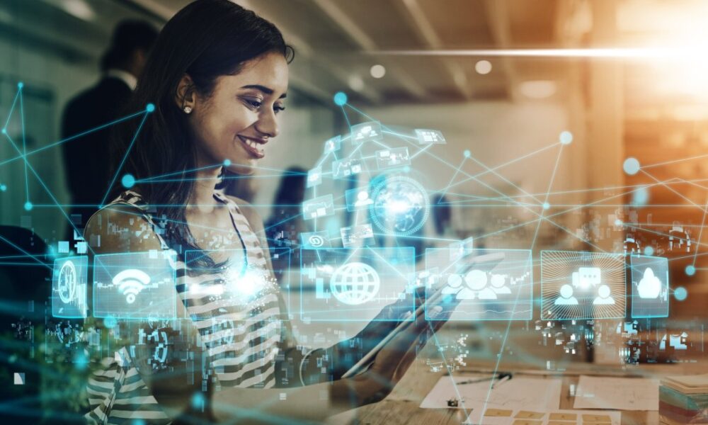 how-technology-is-helping-businesses-transform-the-customer-experience